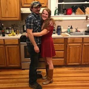 Meet your Posher, Kaitlyn